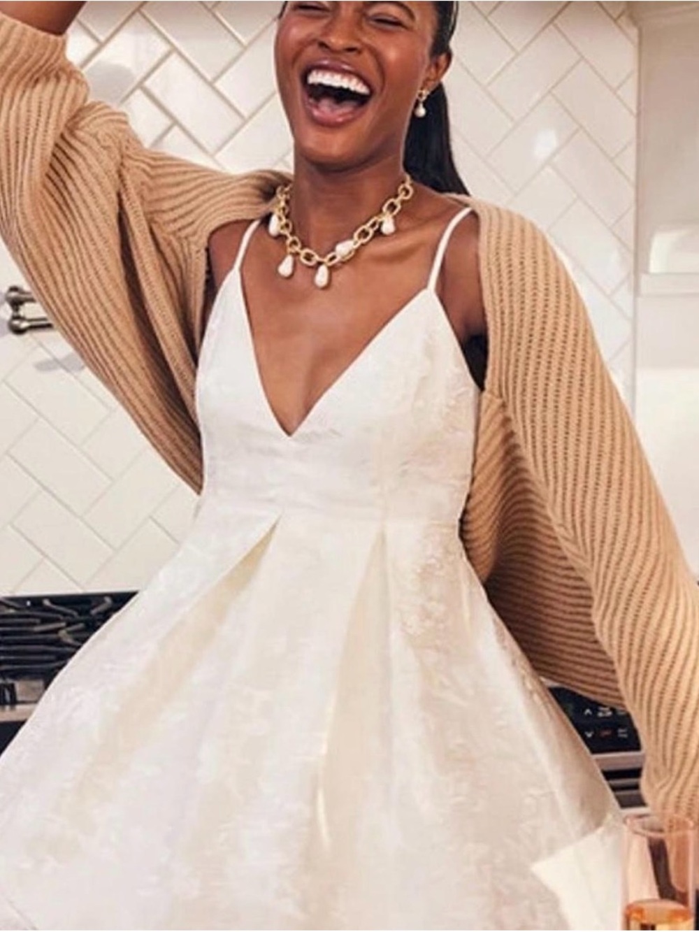 Francesca's Collections White V-Neck Spaghetti Strap Mini Dress